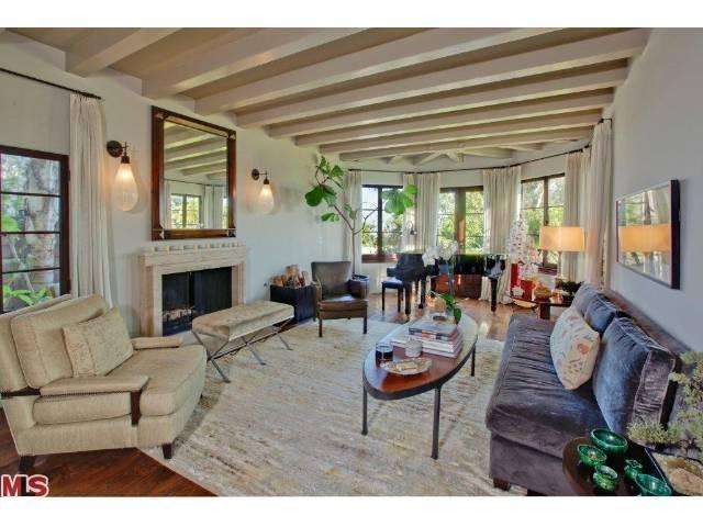 Nick Jonas Buys New Home in LA