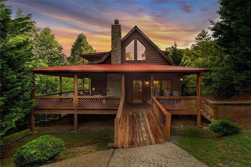Rustic Homes for Sale: Farmhouses, Cabins and Country Estates