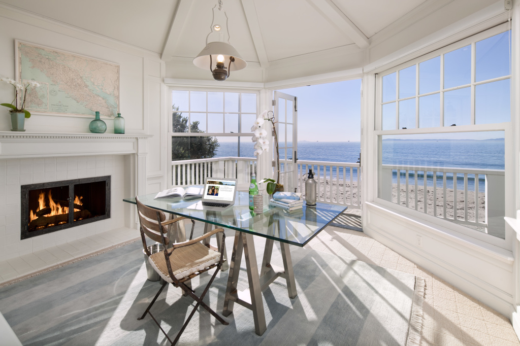 UPDATE: Dennis Miller Sells Glam Beach Mansion for $19M