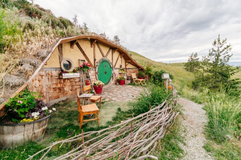 This Hobbit House Will Have You Dreaming Of Middle Earth