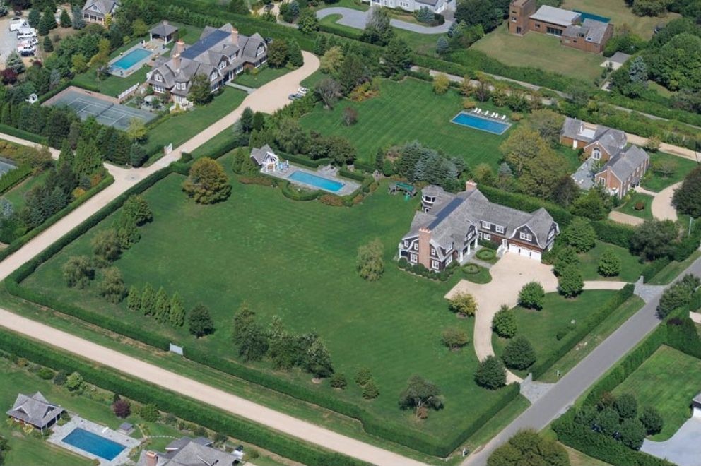 Jennifer Lopez Buying $10 Million Mansion In Hamptons