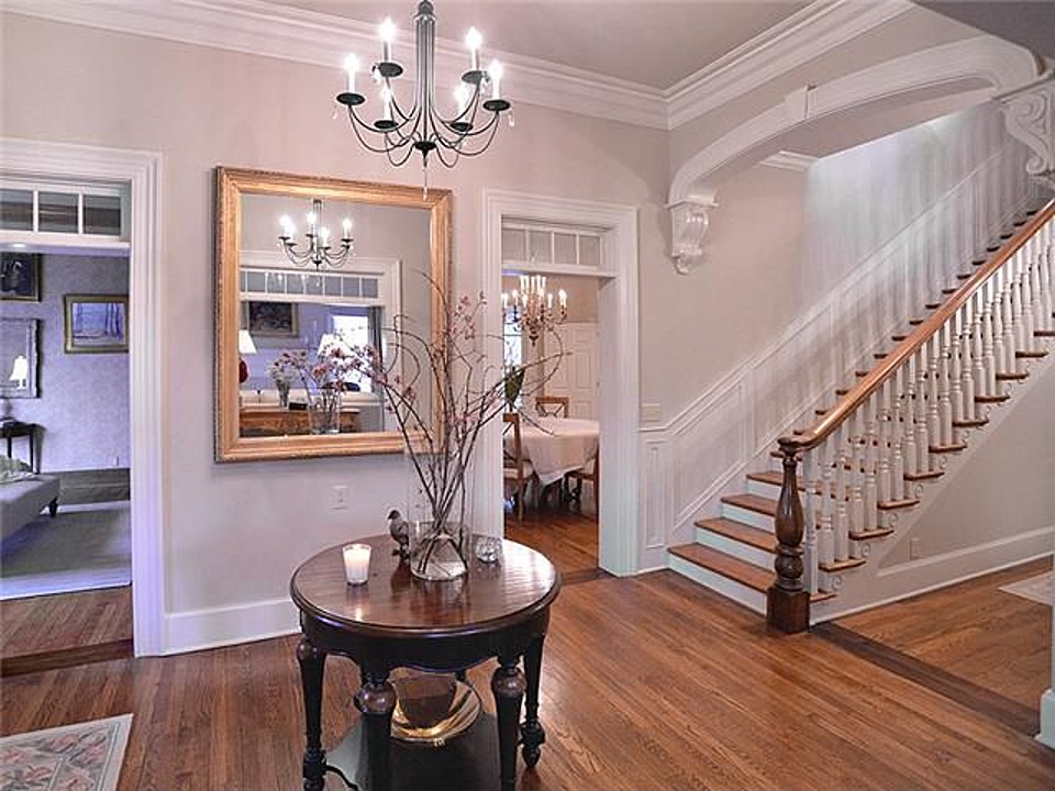 Southern Star Trisha Yearwood Selling Country House Near Nashville