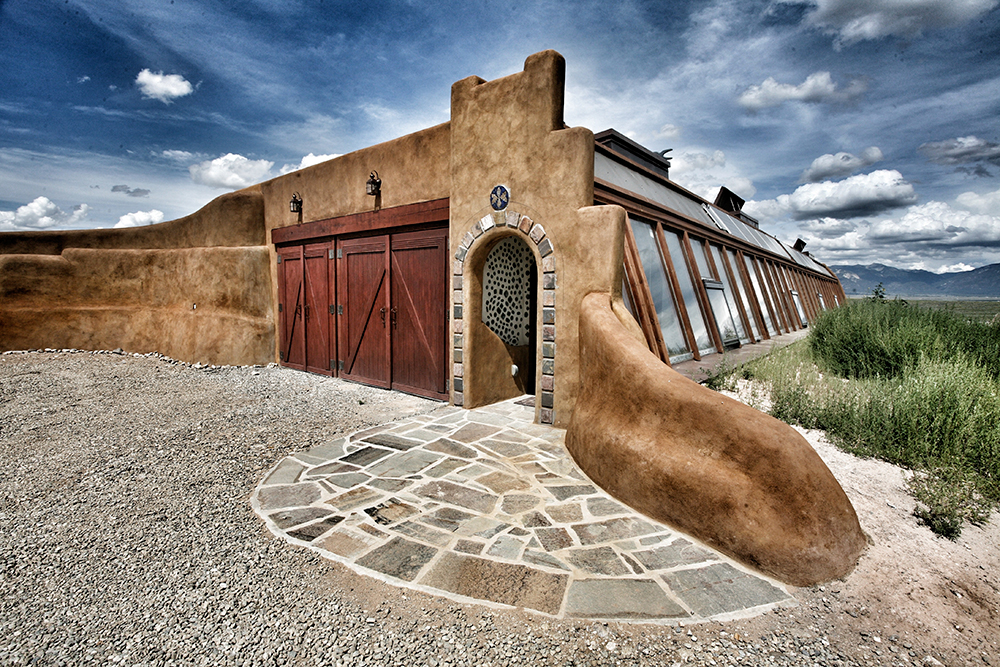 Earthships: Built to Stand Alone