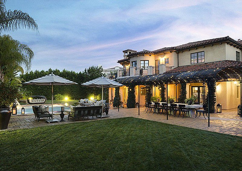 Khloe & Lamar's Mansion for Sale