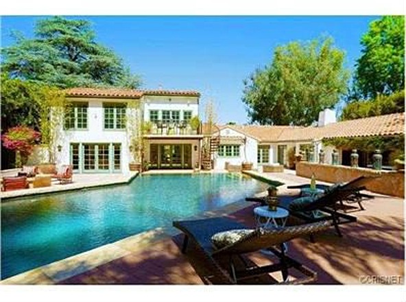 Pink Lists Spanish-style Home in Sherman Oaks