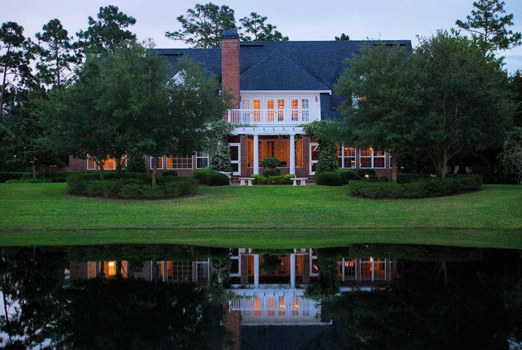 Tim Tebow Buys Golf Estate in Florida