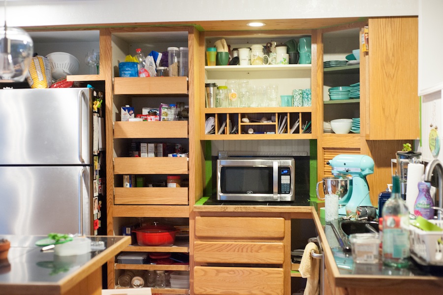 How to Paint Your Kitchen Cabinets with Chalk Paint - Dwell Beautiful