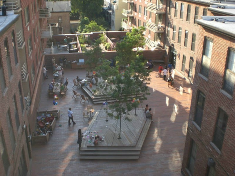 560 state street courtyard