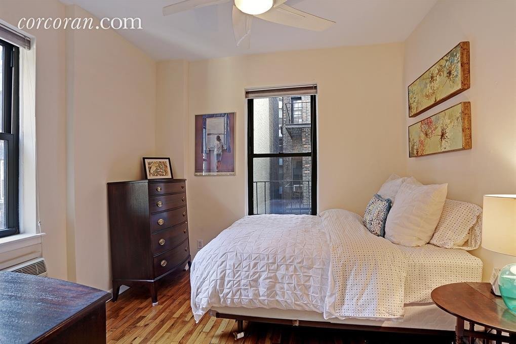 The bedroom at 46 West 65th Street
