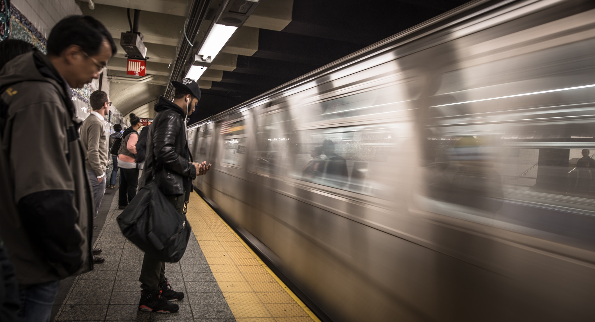Image of NYC subway ridership falls