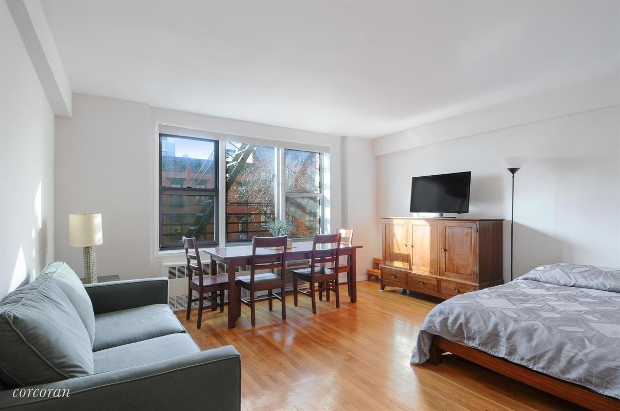 Image of 211 East 18th St. #4G