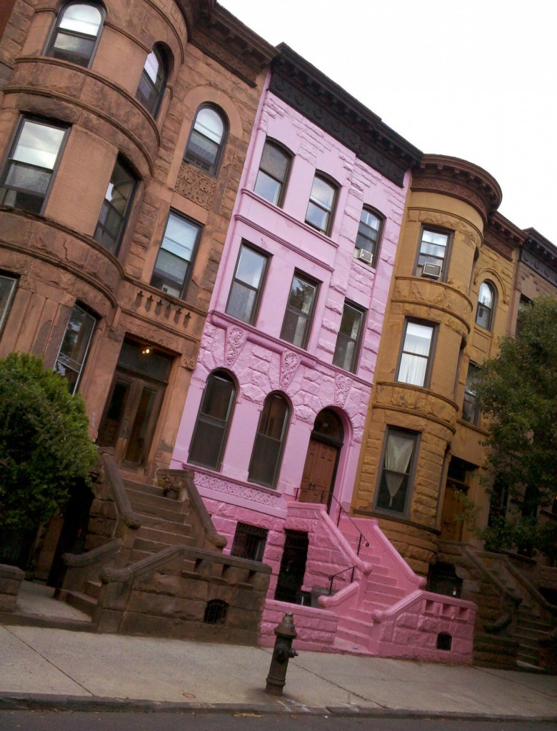 bubble gum pink brownstone Garfield Place Park Slope