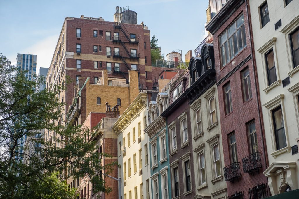 Best Neighborhoods to Buy in Manhattan