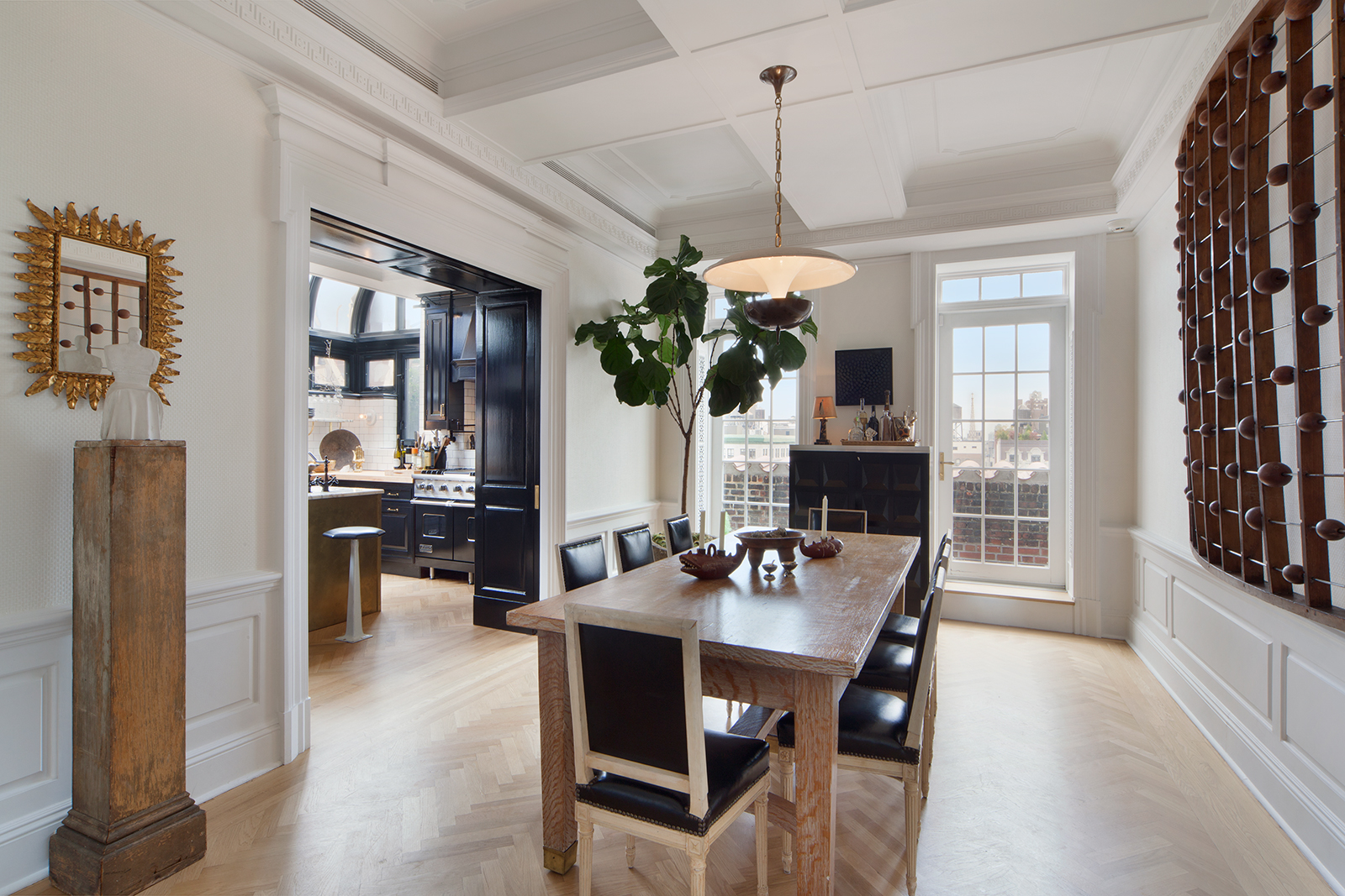 Dining room of Nate Berkus and Jeremiah Brent's apartment