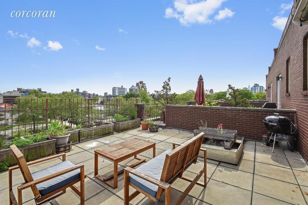 image of brooklyn rooftops mccarren