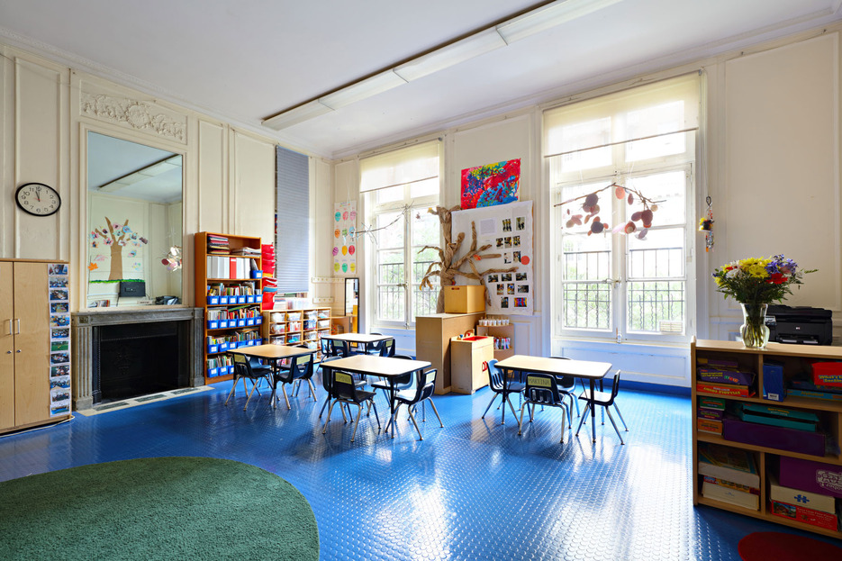 Another classroom at 12 East 96th Street.