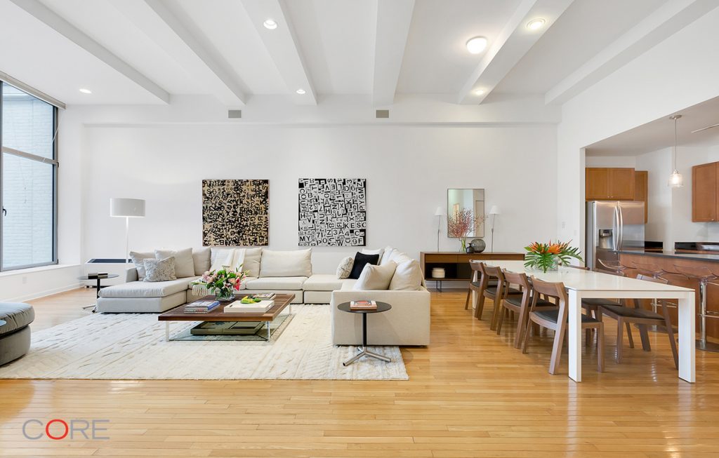 Photo of Fran Lebowitz living room in Chelsea 