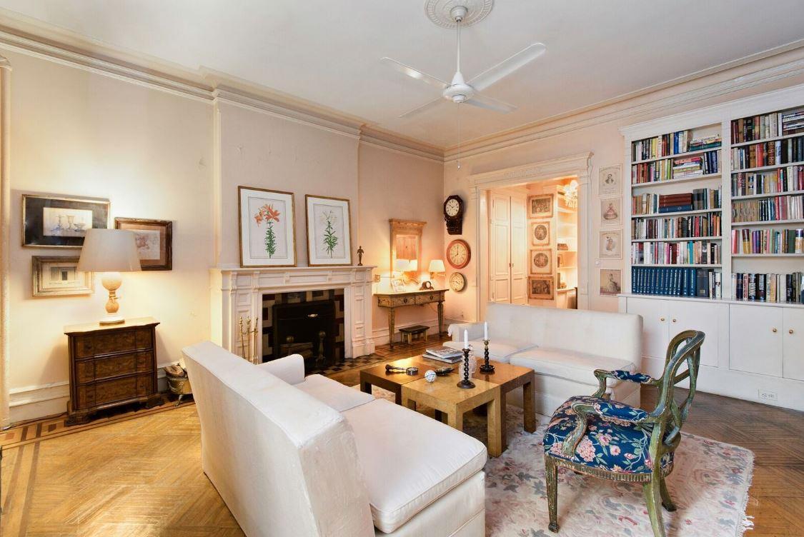 Photo of Gloria Steinem's UES apartment