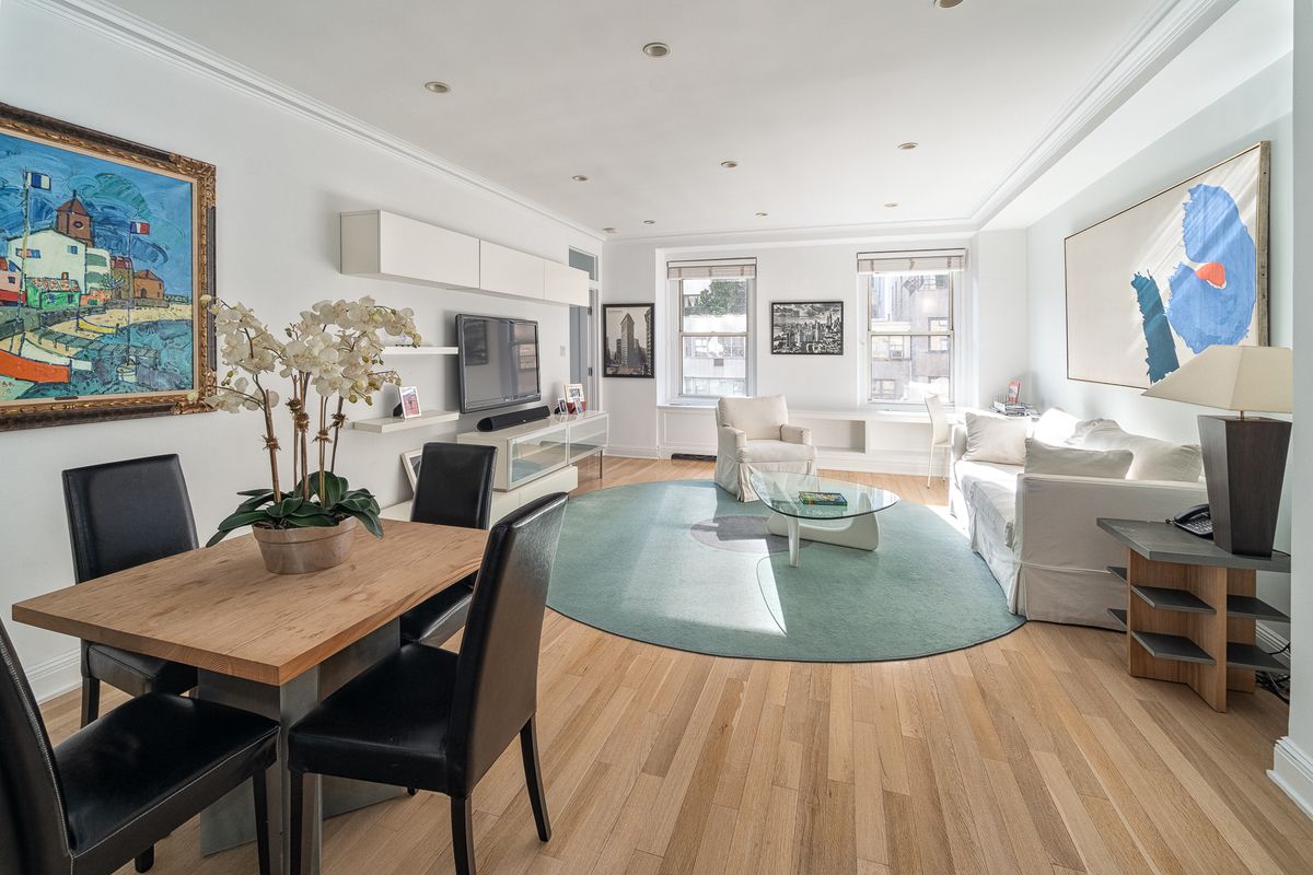 Neil Simon's apartment at 465 Park Ave #14D