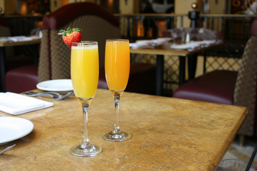 image of mimosas at brunch