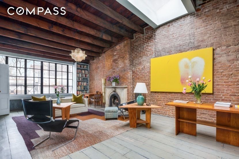 Photo of 119 East 10th Street - Parker Posey's apartment