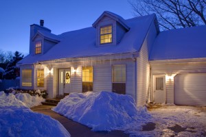 For your home to look its best during a winter viewing, it should feel both welcoming and warm. 