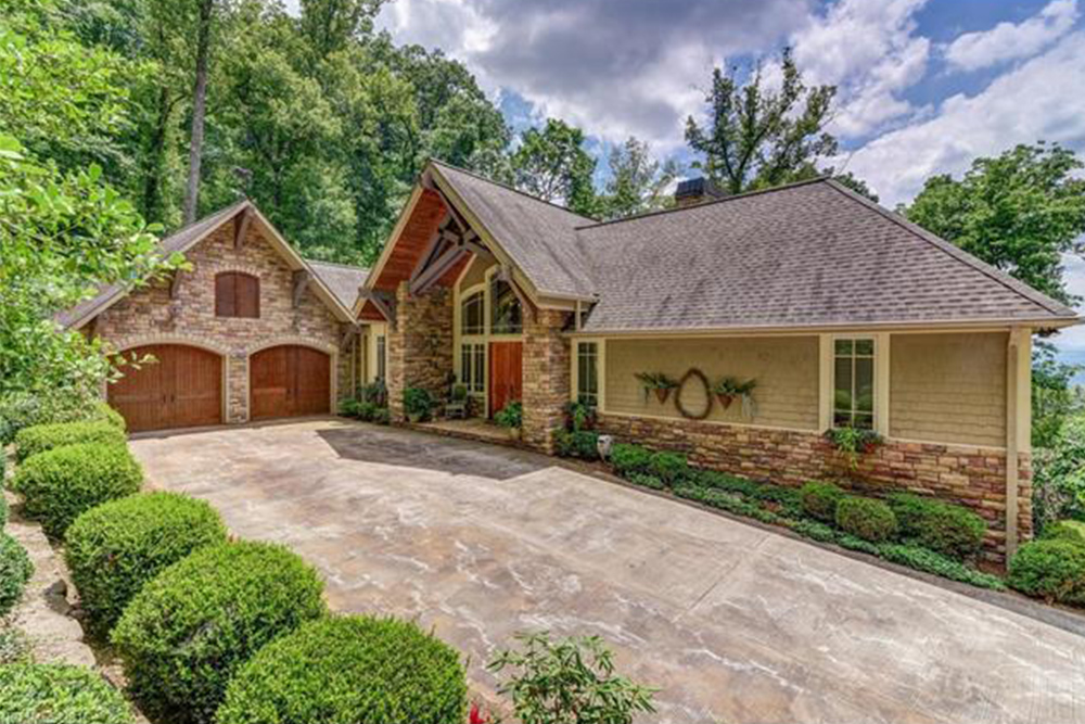 home-for-sale-in-asheville-nc-091316-exterior