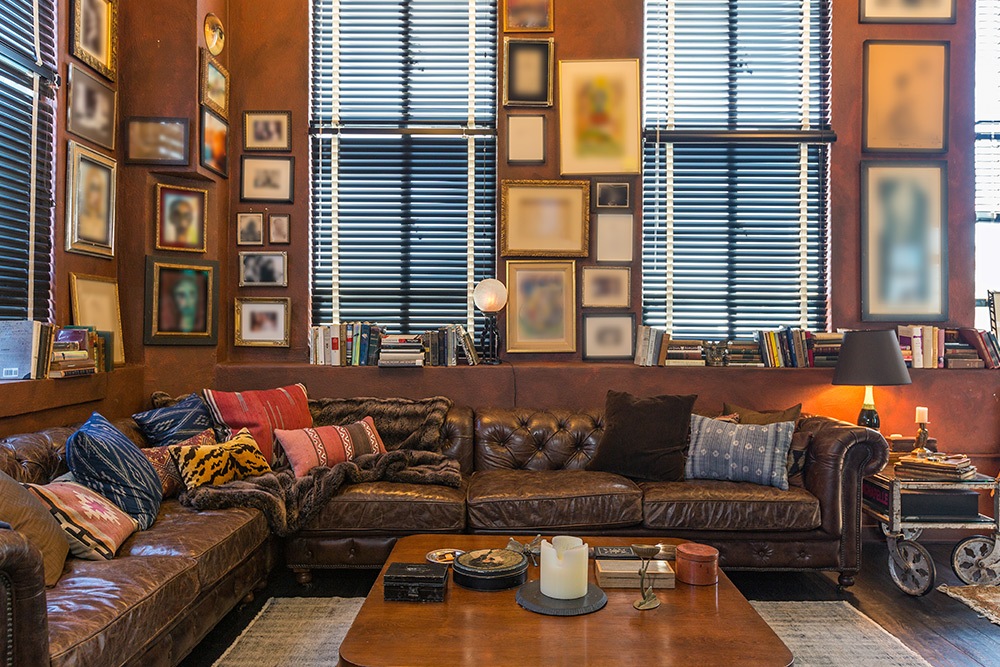 Johnny Depp Los Angeles Penthouses Leather Couch