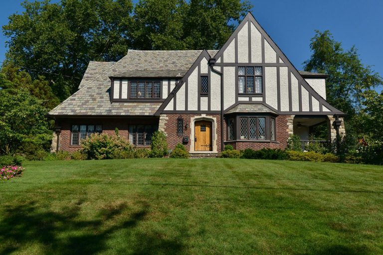 Tudor House For Sale In Bronxville Ny 092716 768x512 