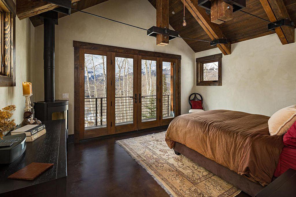 Home for sale in Telluride CO bedroom
