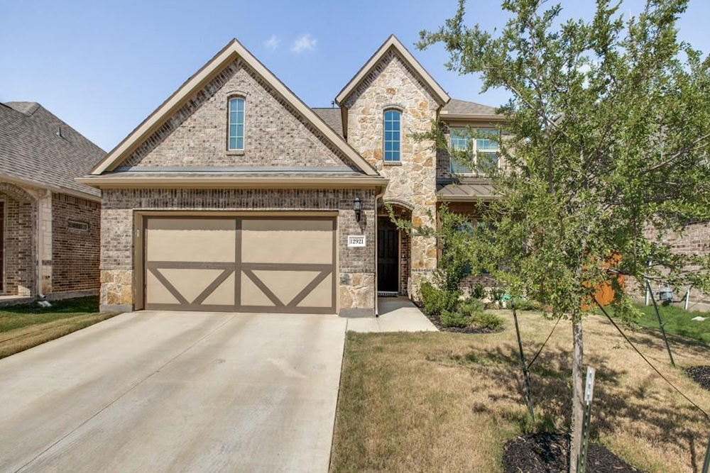 average house size for sale in fort worth tx