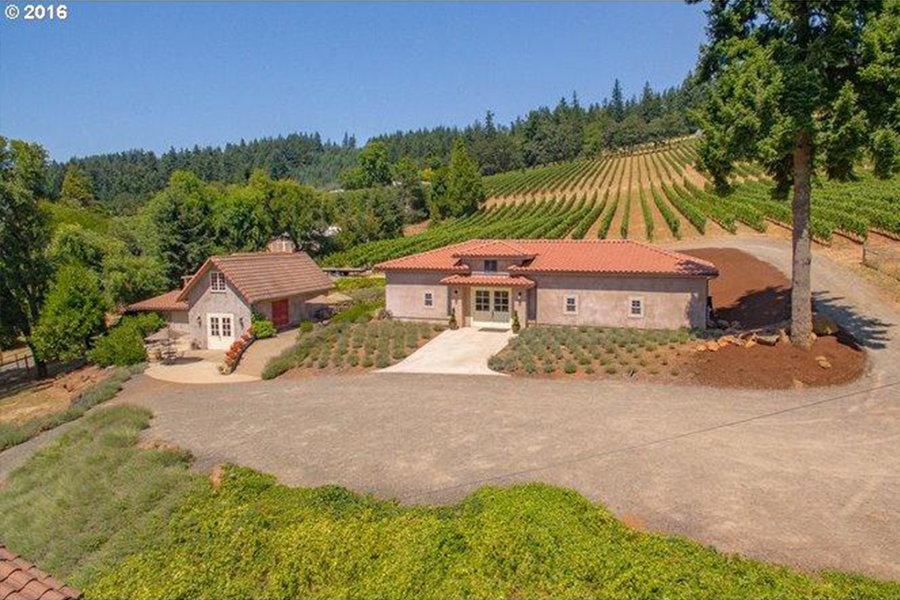 house for sale in newberg or wine