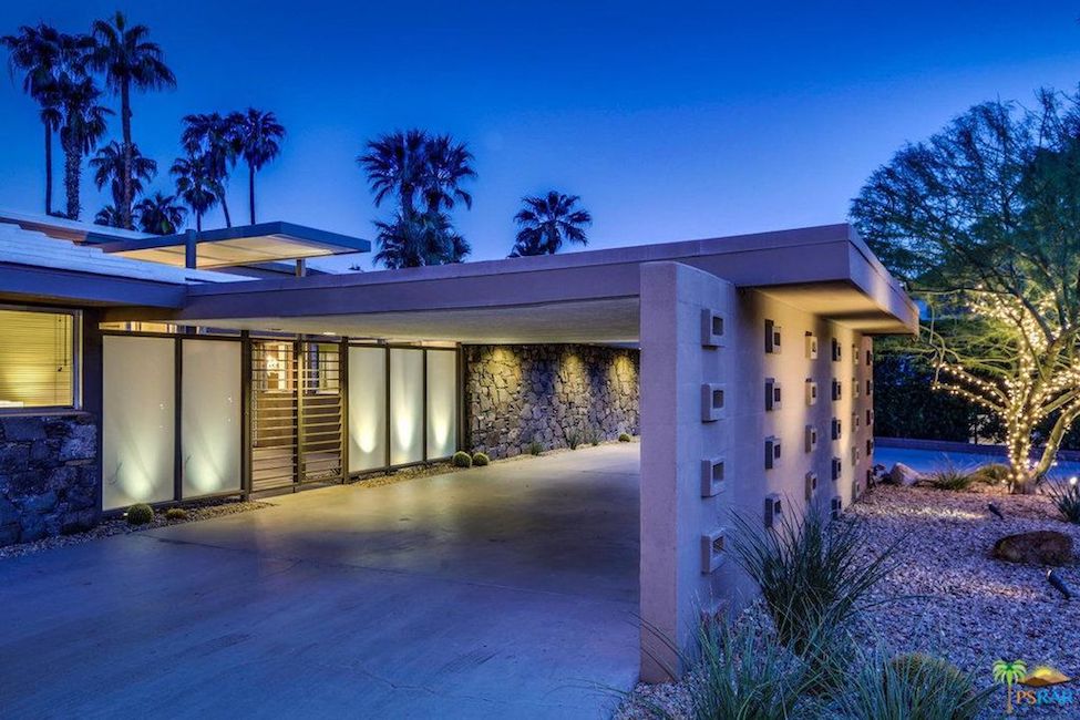 old homes for sale in Palm Springs